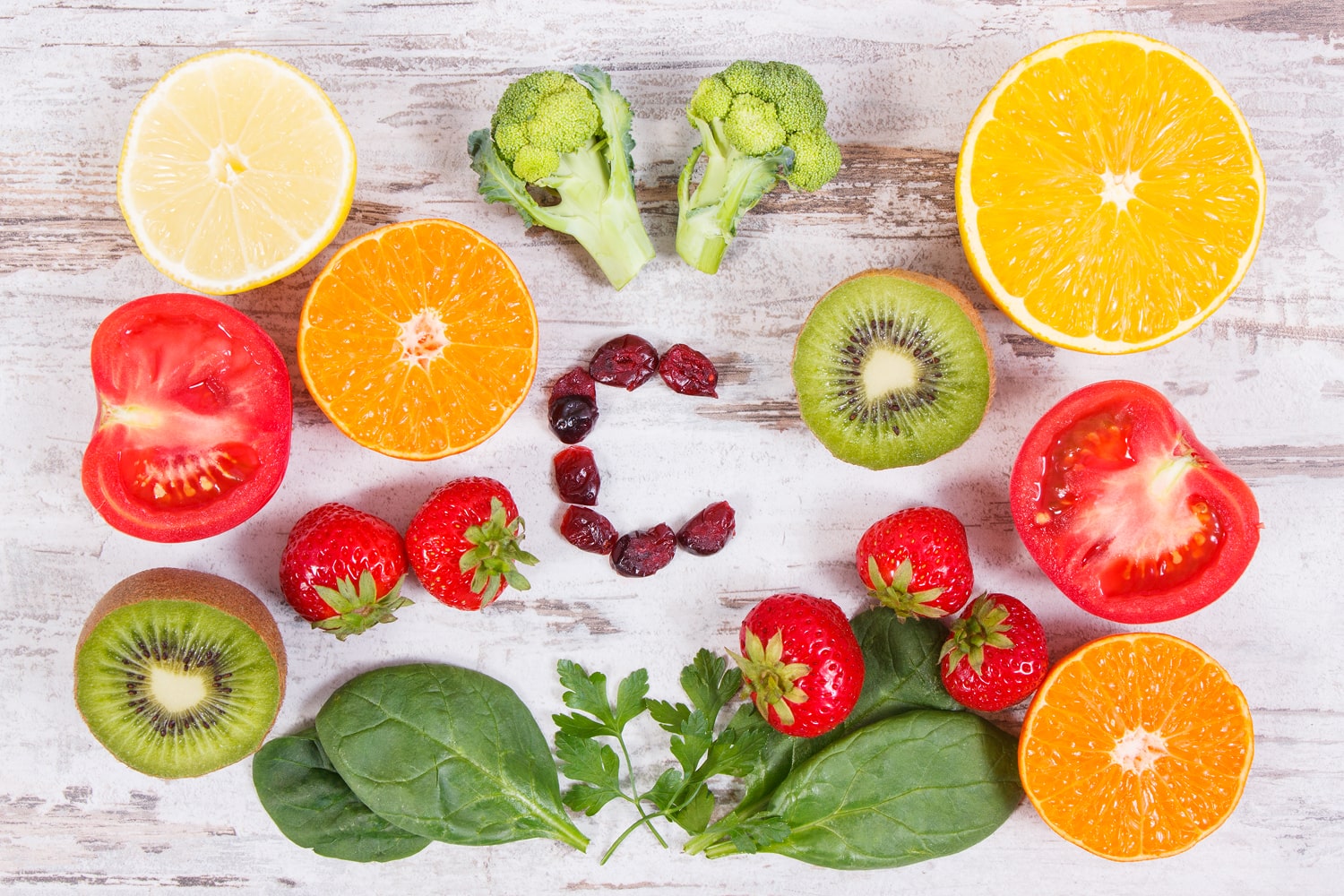 C Vitamini (Askorbik Asit) Nedir? C Vitamini Nelerde Bulunur? Faydaları Nelerdir?